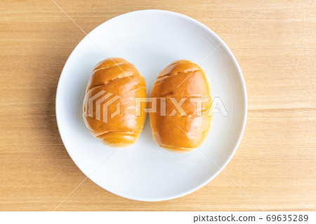 煎鍋/黃油卷，直角以上 69635289