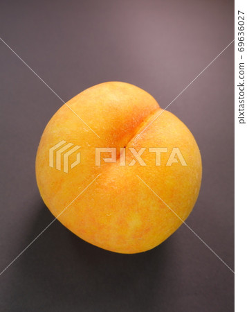 Yellow peach peach peach peach Yellow peach peach peach peach 69636027