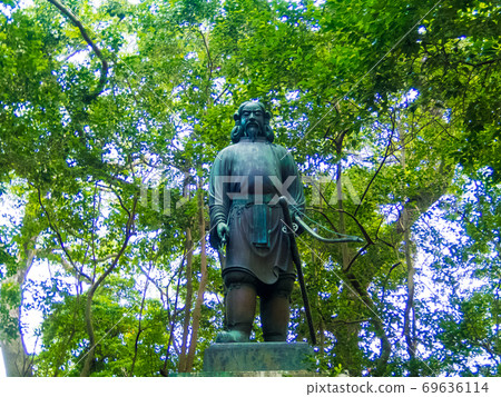 Statue of Emperor Jimmu in the green Toyohashi Park Statue of Emperor Jimmu in the green Toyohashi Park 69636114