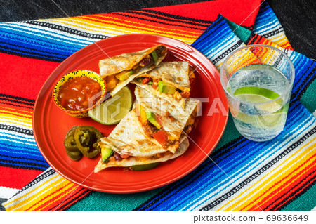 墨西哥炸玉米餅三明治（油炸玉米餅），油炸玉米餅 69636649