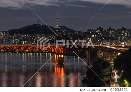 seongsu bridge and namsan tower seongsu bridge and namsan tower 69638361