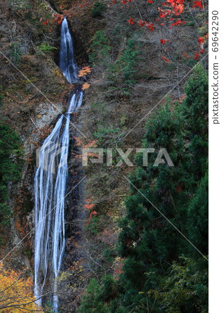 Marugami Falls 69642290