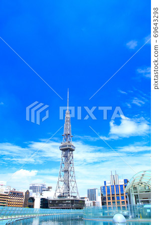 從日本名古屋的水上宇宙飛船看電視塔的風景 從日本名古屋的水上宇宙飛船看電視塔的風景 69643298