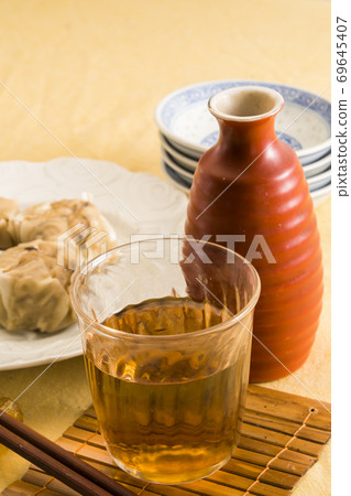 中國白酒和紹興白酒 69645407