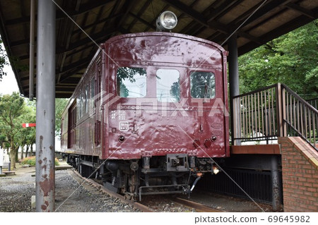 在Nisso Koen車站停下的Spider 21型 在Nisso Koen車站停下的Spider 21型 69645982