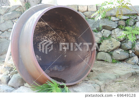 放置在岸和田城的大鍋 放置在岸和田城的大鍋 69649128