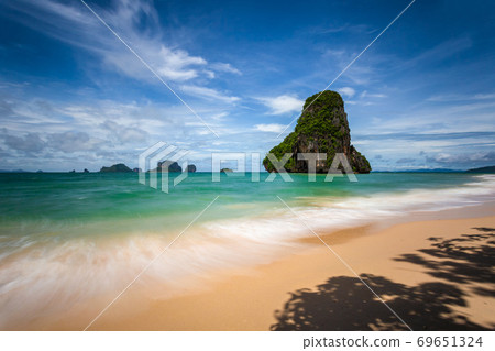 Clear water and blue sky at Railay Beach 69651324