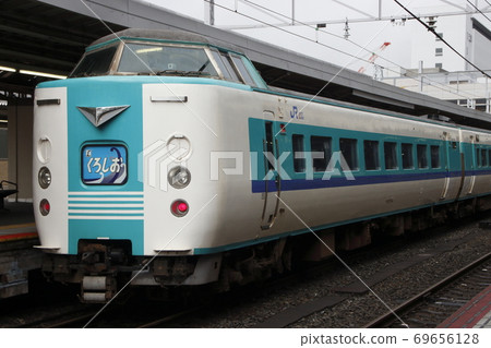 Limited Express Kuroshio: Series 381 train (Kyoto ⇔ Shingu) Limited Express Kuroshio: Series 381 train (Kyoto ⇔ Shingu) 69656128