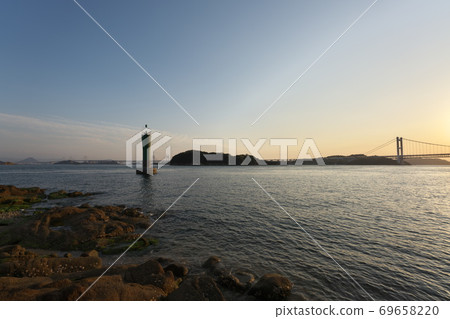 《Okayama Prefecture》 Scenery of the Seto Inland Sea seen from Kusumi nose 69658220