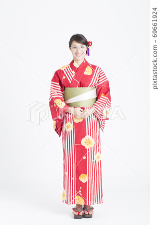 Yukata woman with glasses Yukata woman with glasses 69661924