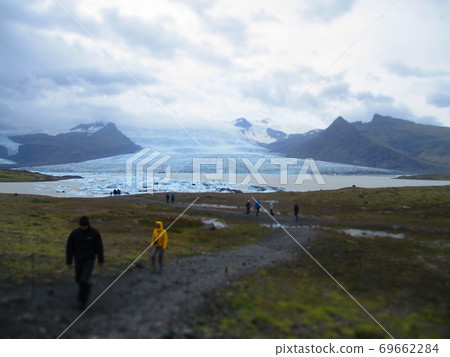 Iceland Fjallsárlón diorama style 69662284