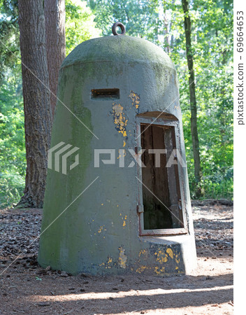 Small bunker from WW2 69664653
