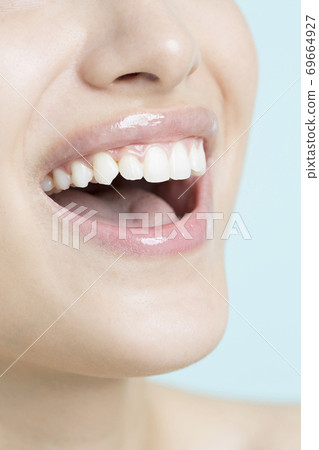 White tooth women White tooth women 69664927