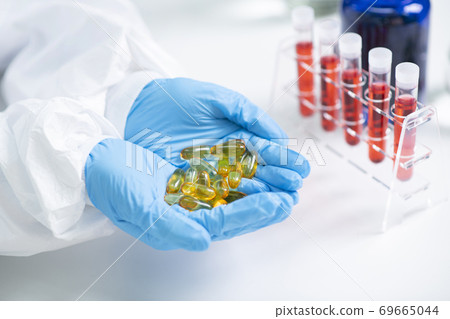 Science, chemistry, biology, and medicine concept, scientist with equipment and science experiments 062 Science, chemistry, biology, and medicine concept, scientist with equipment and science experiments 062 69665044