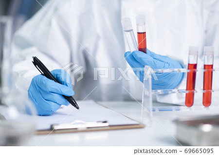 Science, chemistry, biology, and medicine concept, scientist with equipment and science experiments 110 Science, chemistry, biology, and medicine concept, scientist with equipment and science experiments 110 69665095