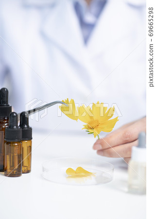 Science, chemistry, biology, and medicine concept, scientist with equipment and science experiments 221 Science, chemistry, biology, and medicine concept, scientist with equipment and science experiments 221 69665298