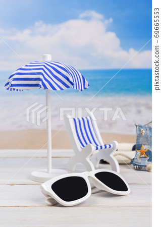Summer holiday concept, Summer beach accessories 160 Summer holiday concept, Summer beach accessories 160 69665553