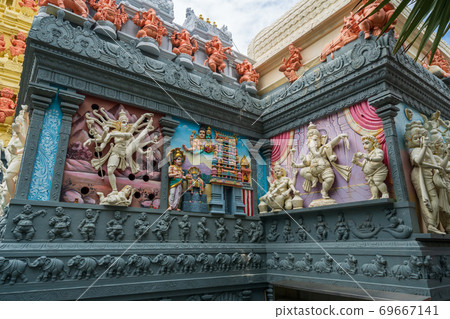 [Singapore] Relief of Sri Sempaga Vinayagar Temple 69667141