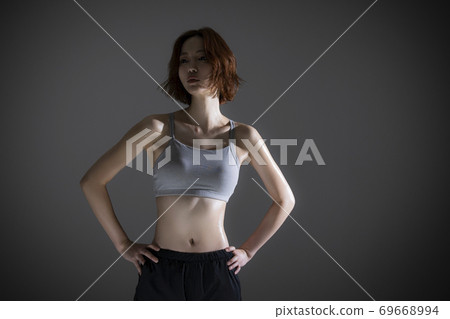 Female athlete sports 69668994
