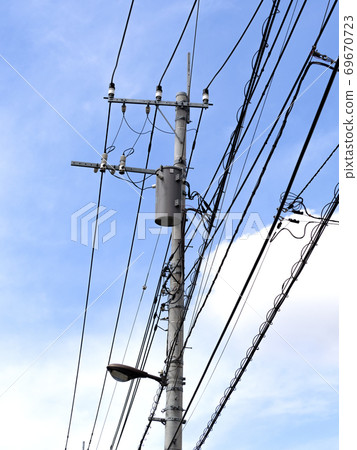 Wire and telephone pole 69670723