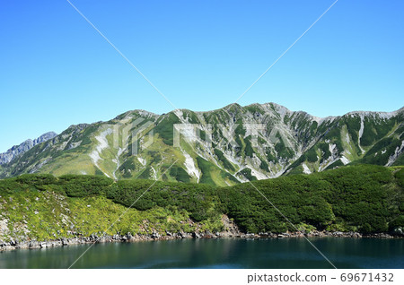 立山_室堂禦堂池風光 69671432