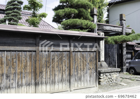 Hokkoku Highway Tanbajima Inn, the site of a wholesaler 69678462