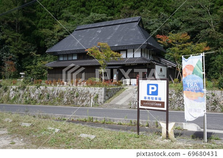 山研市鹿野町的“神上現代美術館” 山研市鹿野町的“神上現代美術館” 69680431