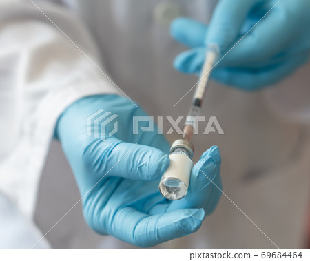 Vaccine for vaccination, medical immunization for patient treatment from disease such as coronavirus, covid-19, cervical cancer, hpv, measles, meningitis, pertussis, pneumonia, tetanus, or typhoid Vaccine for vaccination, medical immunization for patient treatment from disease such as coronavirus, covid-19, cervical cancer, hpv, measles, meningitis, pertussis, pneumonia, tetanus, or typhoid 69684464