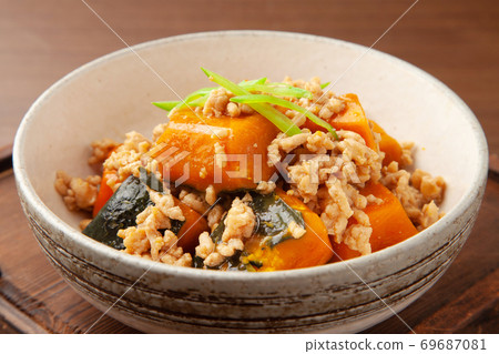 南瓜雞soboro 69687081