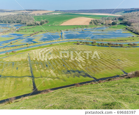 View of Cuckmere river, Sussex 69688397
