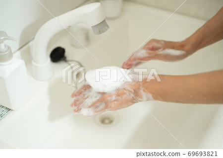 Hand wash with anti-corona soap Hand wash with anti-corona soap 69693821