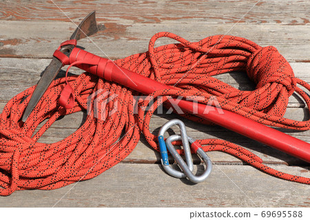 Old mountain tools Old mountain tools 69695588