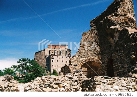 Sakura di San Michele 69695633