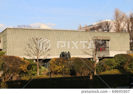 Rodin's Sculpture and The National Museum of Western Art Rodin's Sculpture and The National Museum of Western Art 69695807