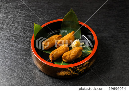 Rolled sushi rolled sushi 69696054