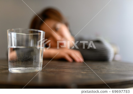 female, lady, woman 69697783