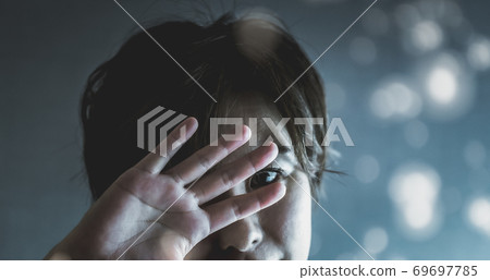 女生 女孩 女性 69697785