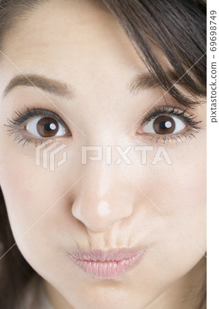 Funny woman 69698749