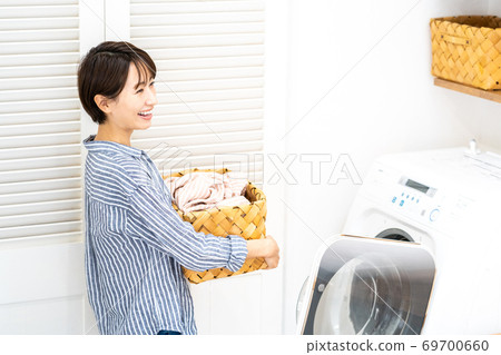 家庭主婦洗衣服 家庭主婦洗衣服 69700660