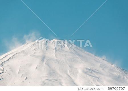 雪舞起的富士山 雪舞起的富士山 69700707