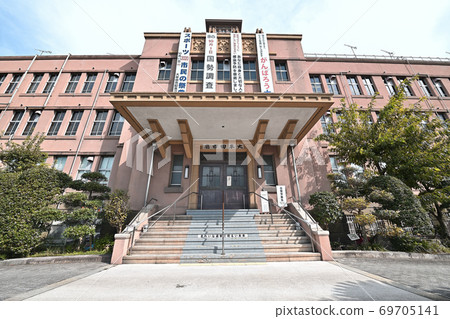 Fukuoka Prefecture Omuta City Hall 69705141