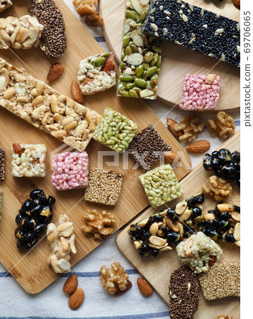 Korean Traditional Assorted Gangjeong, Korean Korean Traditional Assorted Gangjeong, Korean 69706065