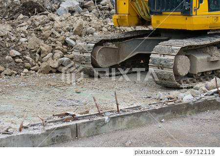 Garbage work for demolition work 69712119