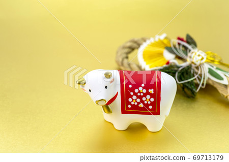 White cow and shimenawa White cow and shimenawa 69713179
