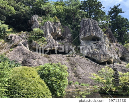 Natural wisdom of Natadera 69713288