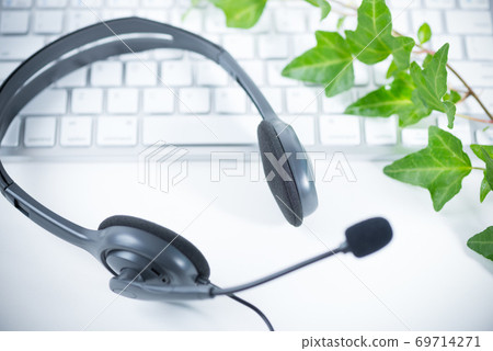 耳機和鍵盤 耳機和鍵盤 69714271