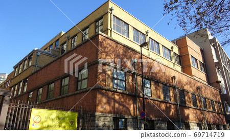 東京都千代田區紀尾町Sophia大學 東京都千代田區紀尾町Sophia大學 69714719