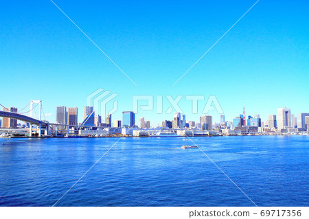 Scenery of Tokyo Harbor and Tokyo Tower as seen from Rainbow Bridge, Tokyo Scenery of Tokyo Harbor and Tokyo Tower as seen from Rainbow Bridge, Tokyo 69717356