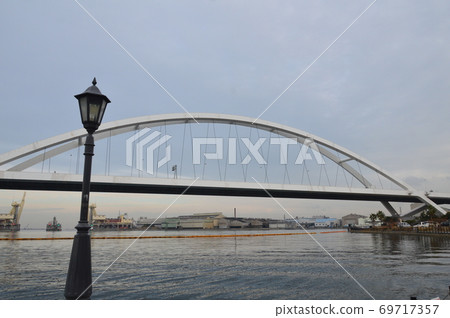 Kishiwada Bridge (Hannan Port/Kishiwada City, Osaka Prefecture) Kishiwada Bridge (Hannan Port/Kishiwada City, Osaka Prefecture) 69717357