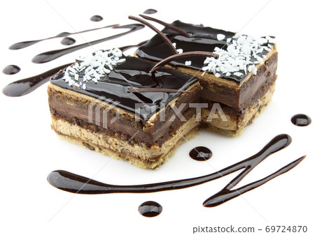 Chocolate cake Chocolate cake 69724870